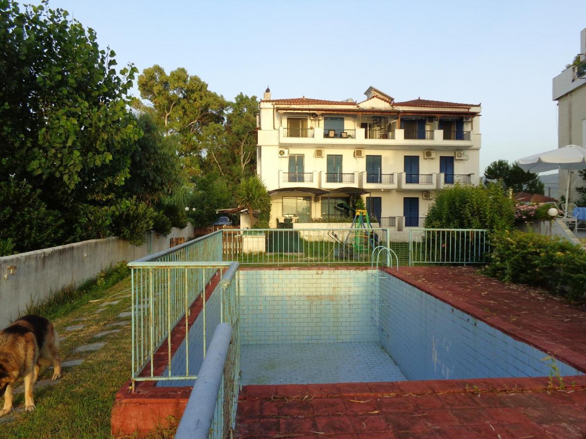 Porto Kairis Hotel Oreoi Ngoại thất bức ảnh